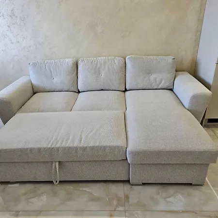 арена изгрев Apartament *